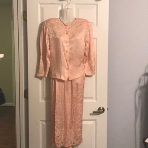 💯 % silk 2-pieces skirt and jacket